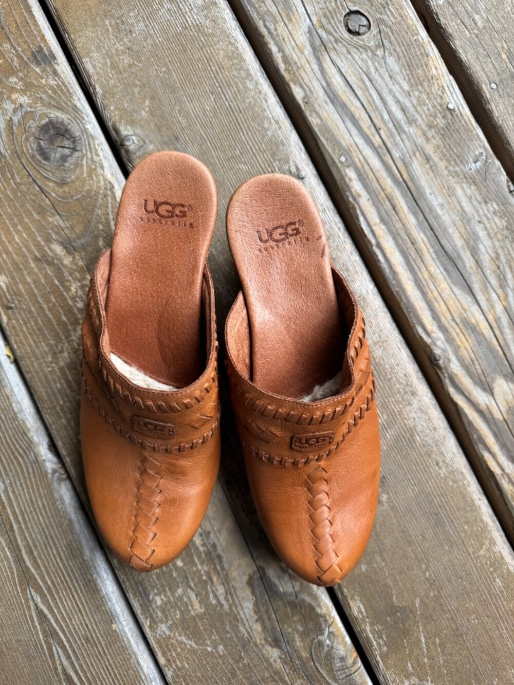 UGG Vivica Cognac Leather Sheepskin Lined Clog Wood Heel in Women's 9 / EU 40 - Picture 9 of 11